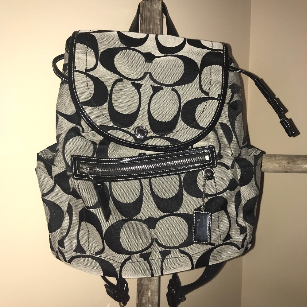❤️FINAL PRICE DROP❤️ Signature Coach Authentic